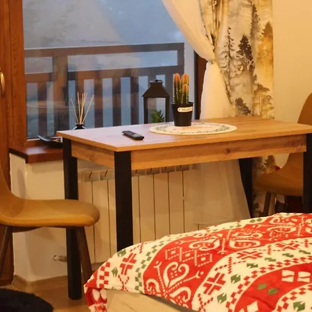 Premium Mountain 40 Semiramida Gardens