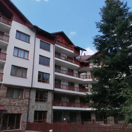 Premium Mountain 40 Semiramida Gardens