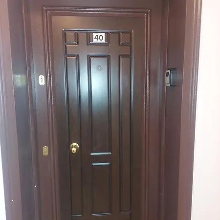 Premium Mountain 40 Semiramida Gardens