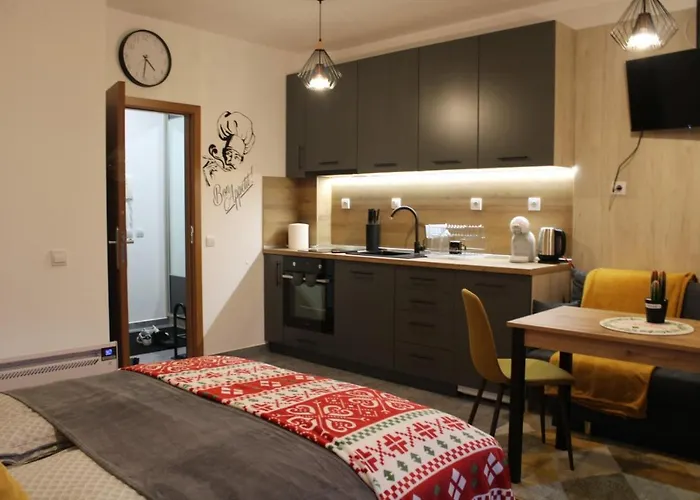 Premium Mountain 40 Semiramida Gardens Апартамент Боровец