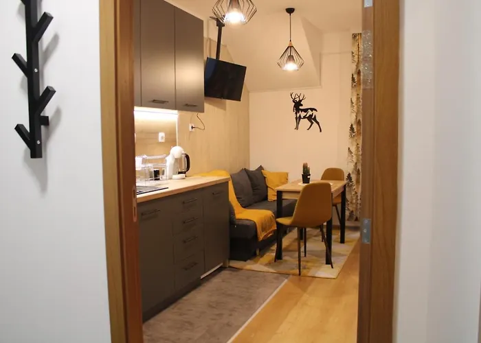 Premium Mountain 40 Semiramida Gardens Apartament *