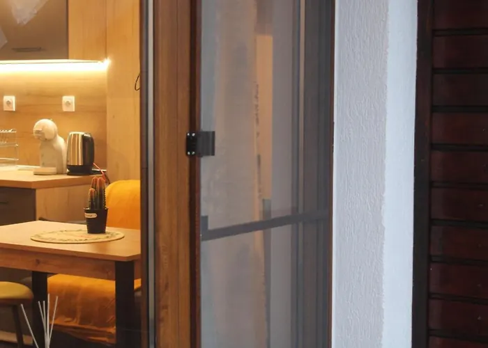 Premium Mountain 40 Semiramida Gardens Apartament *