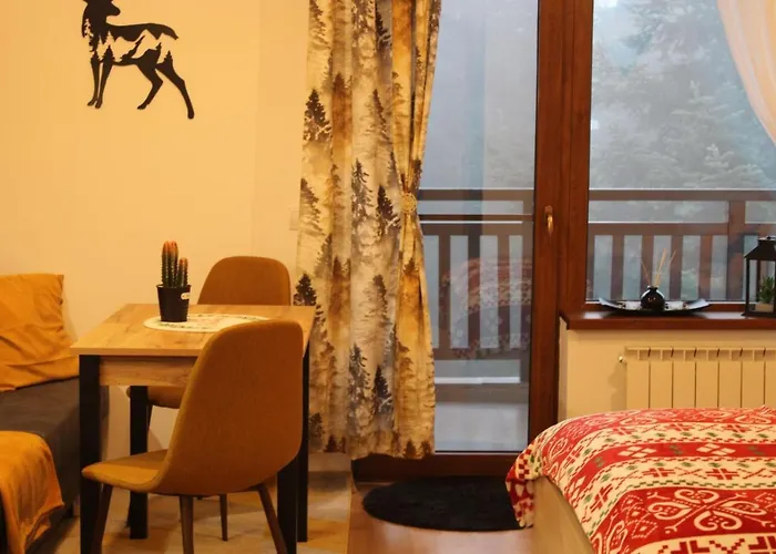 Premium Mountain 40 Semiramida Gardens Apartament