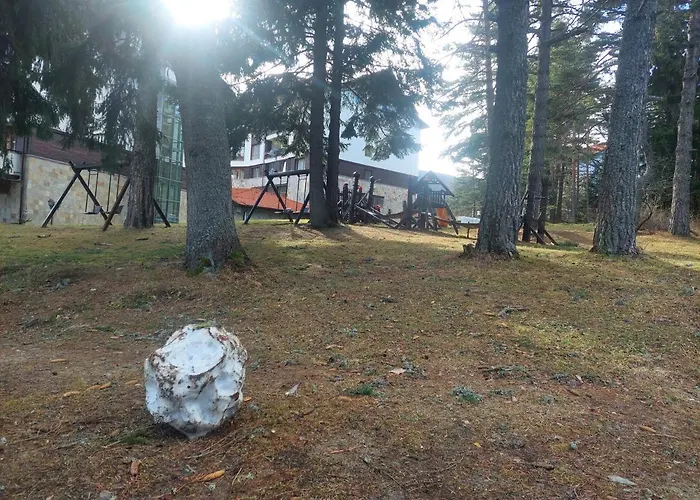 Premium Mountain 40 Semiramida Gardens Apartament *